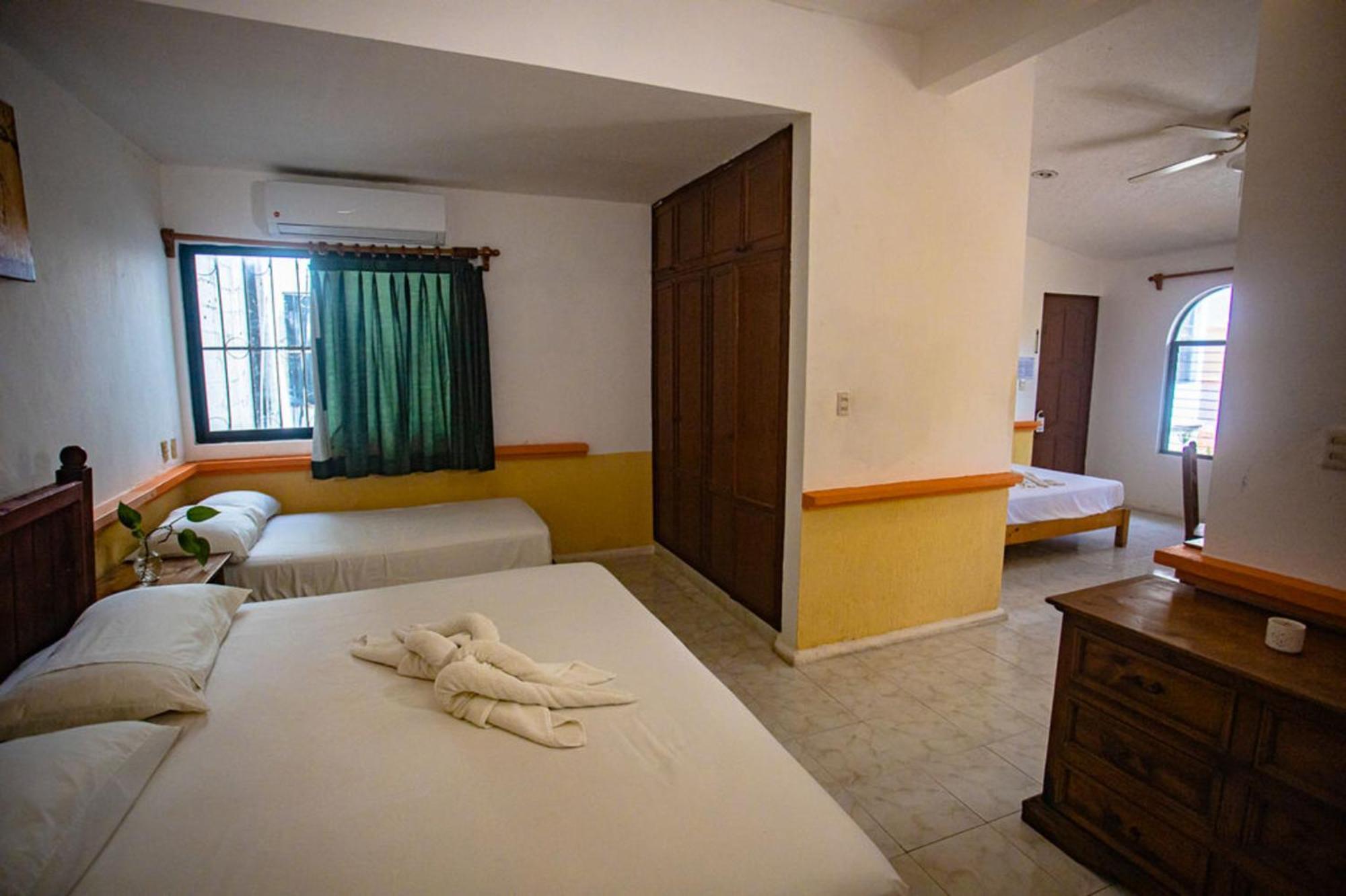 Hotel Vista Caribe 5Ta Av A 5 Pasos De La Playa Playa del Carmen Luaran gambar